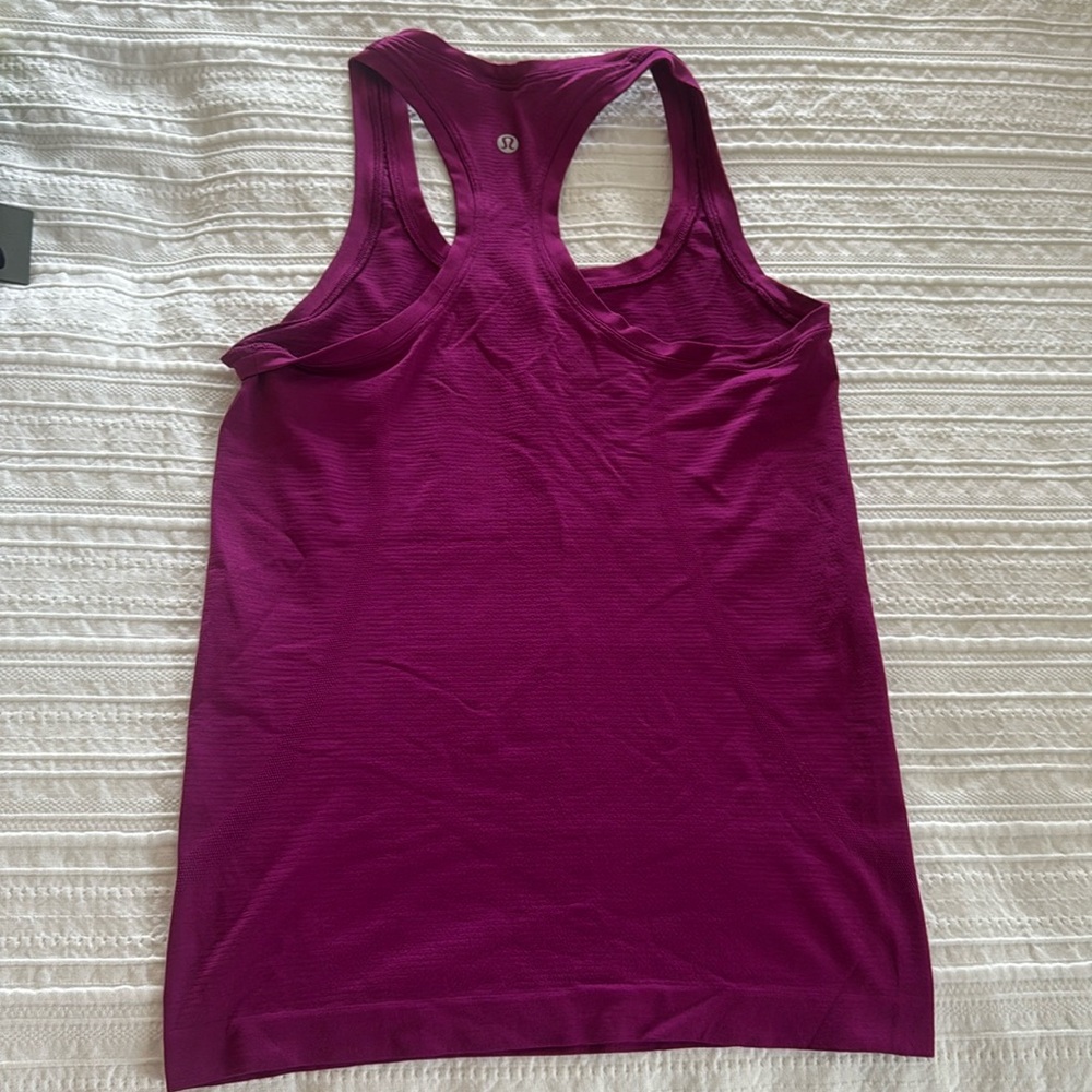 Lululemon Athletica swiftly tank
